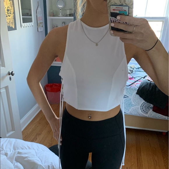 Free people white halter top crop top - Picture 3 of 4